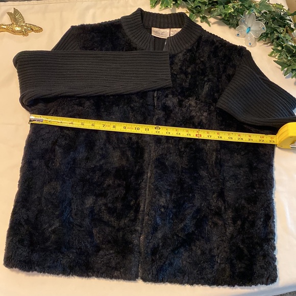 Kathie Lee Collection Black Faux Fur Sweater - Picture 5 of 9